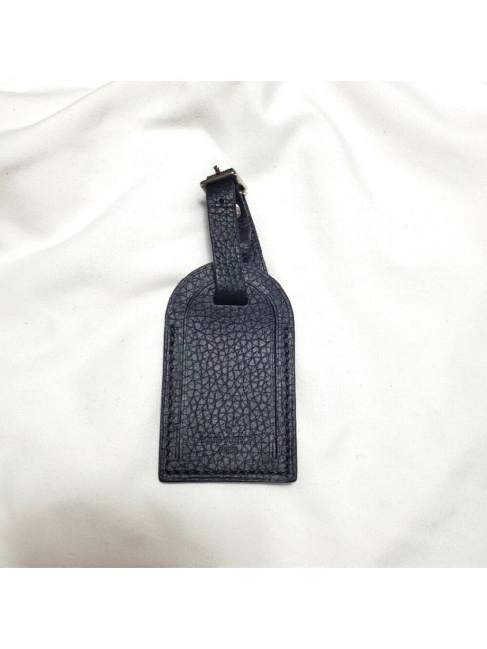 Authentic LV LOUIS Vuitton Black Leather Luggage tag